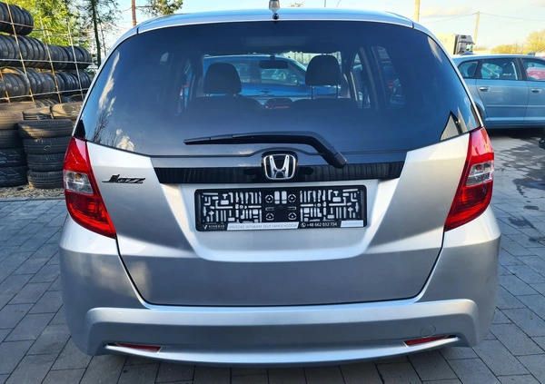 Honda Jazz cena 34999 przebieg: 118756, rok produkcji 2015 z Kęty małe 596